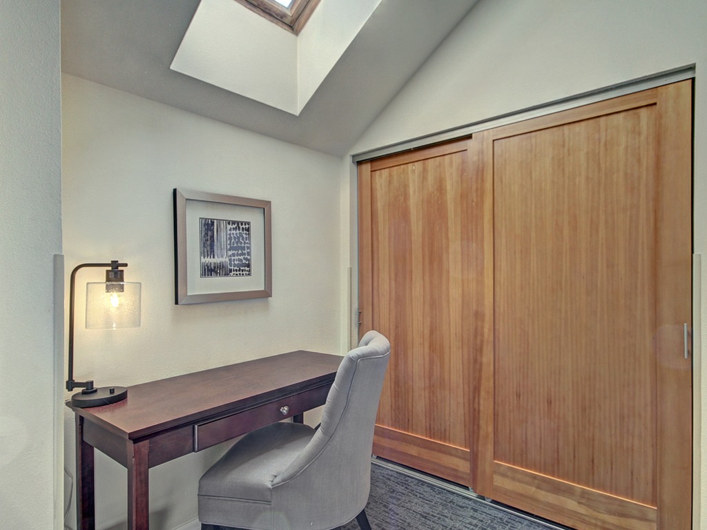 Perfectly Located 1Br With loft- Close to Lifts & Downtown Vacation Rental in Breckenridge - RedAwning