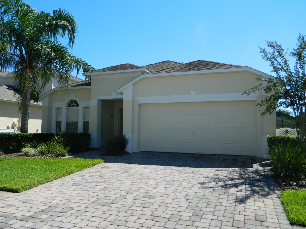 4 Bed Florida Villa - West Haven, Orlando Vacation Rental in Davenport - RedAwning