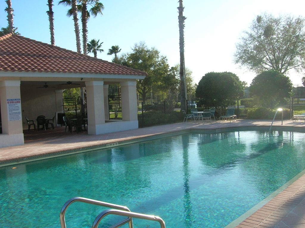 Espirit Oasis Vacation Rental in Davenport - RedAwning