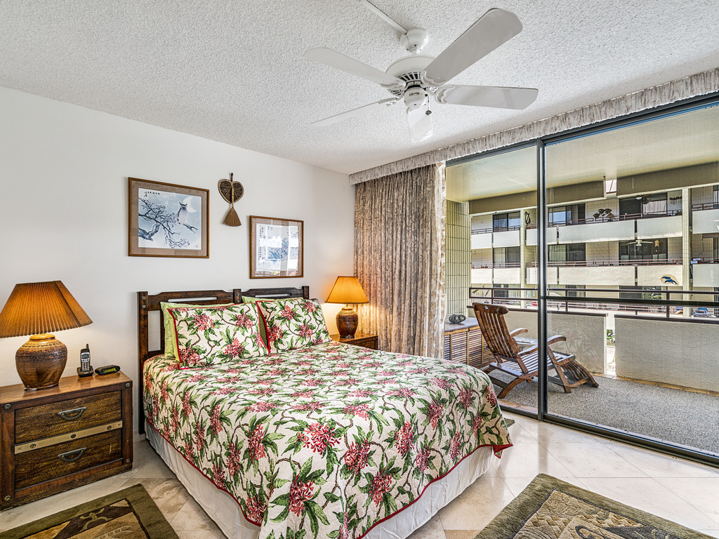 White Sands Village#118 Vacation Rental in Kailua Kona - RedAwning
