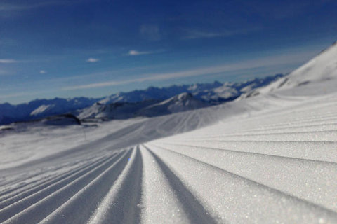 RA101718-Snow Summit Ski Resort